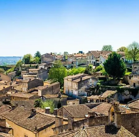 Superbe A Proximite De St Emilion Avec Jacuzzi Privatif Гостевой дом *